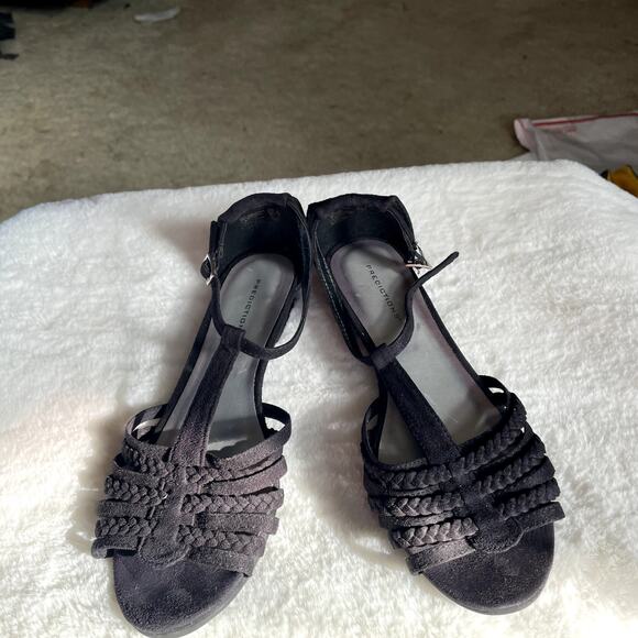 Predictions Flats Sandals Black Size 7 flat buckle closure fabric - Picture 4 of 4